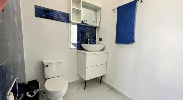 Номер Standard с видом на бассейн Mariposa Apartments