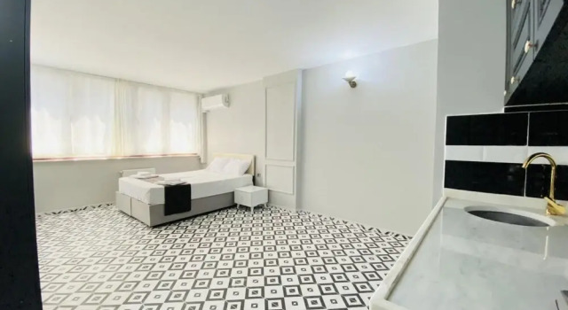 Pleasant Studio Flat in Kabatas Beyoglu, Varaa Hotelli Hotellit Marmara-alue pysäköinnillä, Pysäköinti