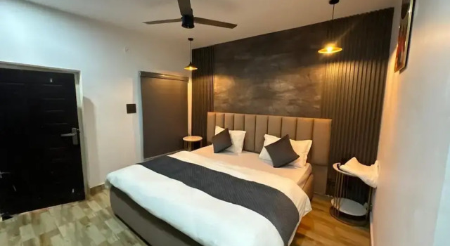 Номер Deluxe The FarmHouse Cafe & Lounge