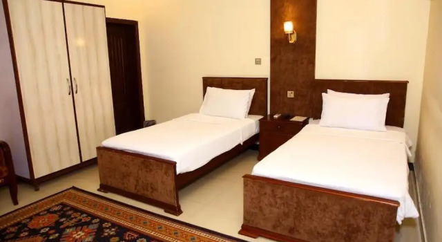 Shelton Residency, Book Hotel Gulberg Lahore