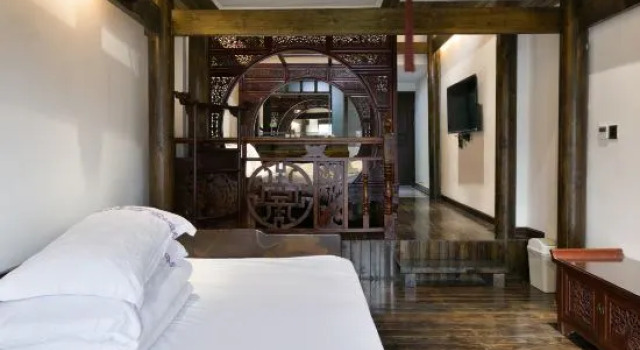 Suite i balkonem i z widokiem na rzekę Jiang'an Theme Homestay