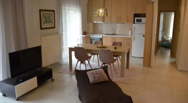 Апартаменты Stefanias House