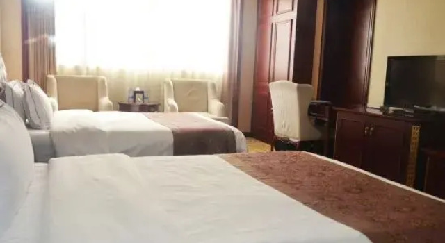 Suite Dingli International Hotel