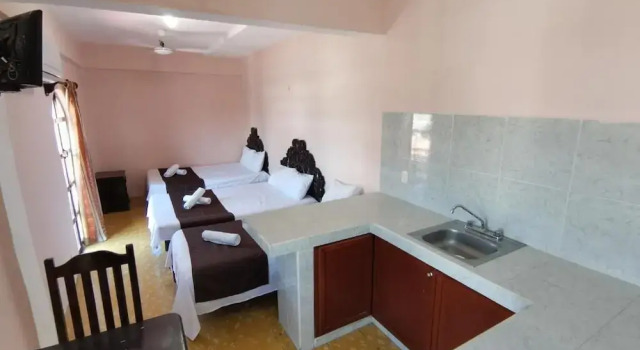 Трёхместный номер Standard Hotel Colonial San Carlos