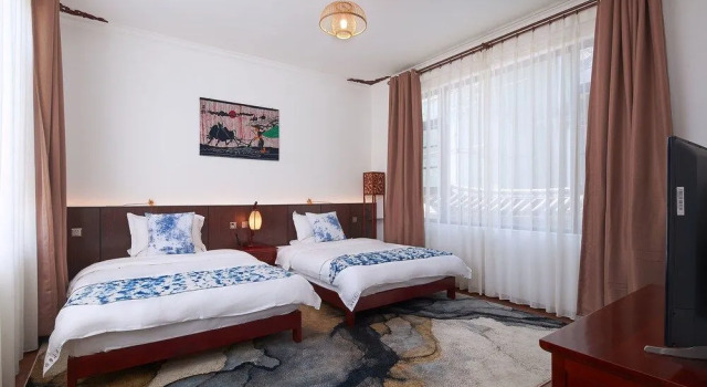 Floral Hotel Dali Yixin Yard, Book Hotel Cheap Hotels in da