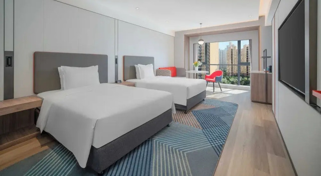 Четырёхместный номер Standard Holiday Inn Express Xian Fengdong by IHG