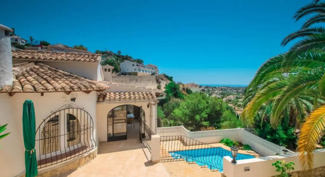 Коттедж Linda - modern villa with splendid views in Benissa
