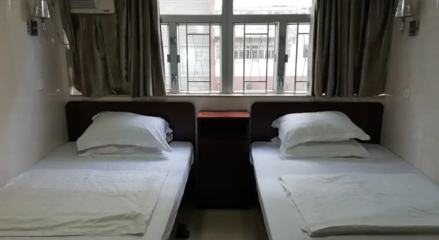Четырёхместный номер Standard China Guest House