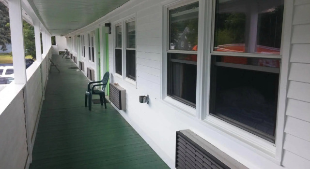 Clinton Motor Inn, Buchen Sie Hotel Clinton Connecticut