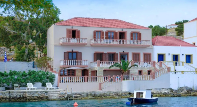 Коттедж Villa Skiadeni - Sea front house
