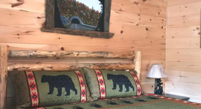 Апартаменты с видом на бассейн Downtown Gatlinburg Apartment