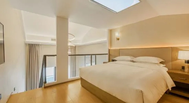 Люкс Huzhou Maison New Century Resort Hotel