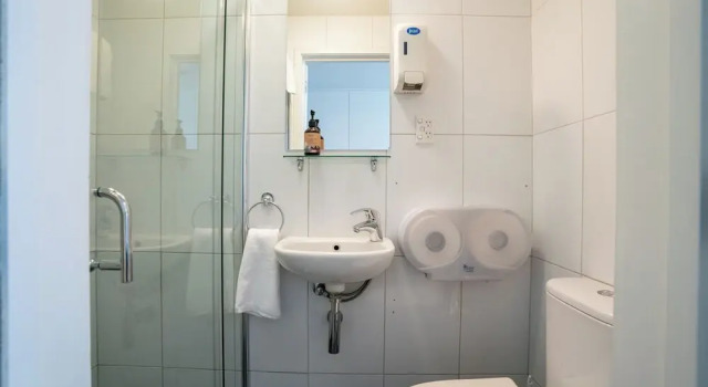 Номер Economy The Brownston Hostel