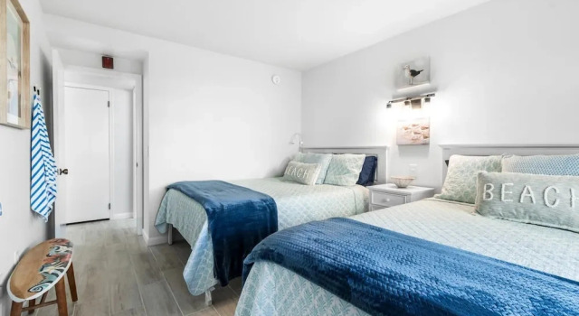 Номер Standard с 2 комнатами с частичным видом на океан Sandcastles - Cocoa Beach Oceanfront Condos with Heated Pool Tennis