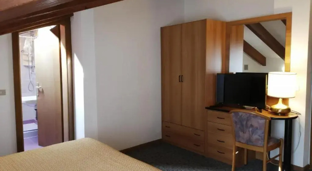 Двухместный номер Standard с балконом и с видом на озеро Albergo Stella Alpina