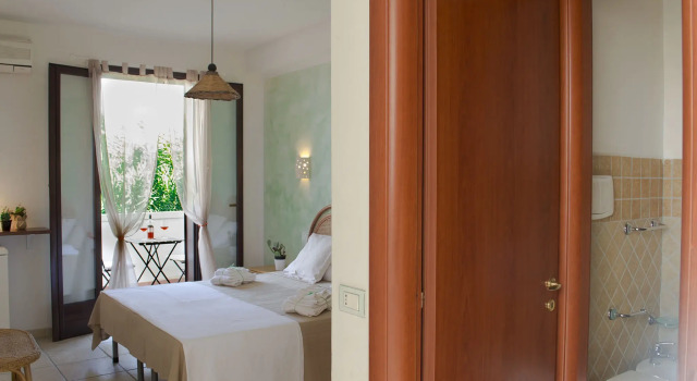 Residence Borgo Latino, Reservar Hotel Torre dell'Orso Salento