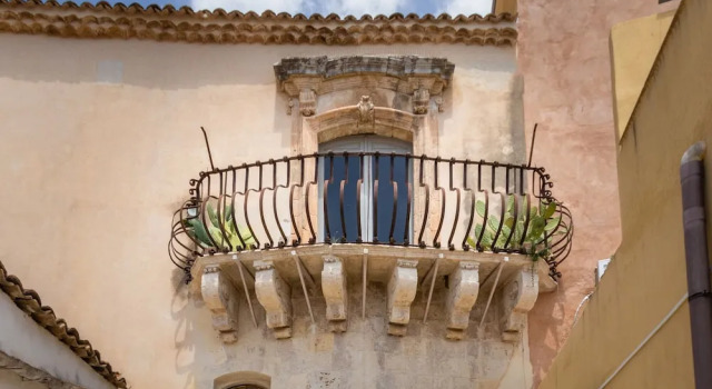 Paintings House Noto, Забронировать Отель Отели Долины Ното 3 звезды, 3*