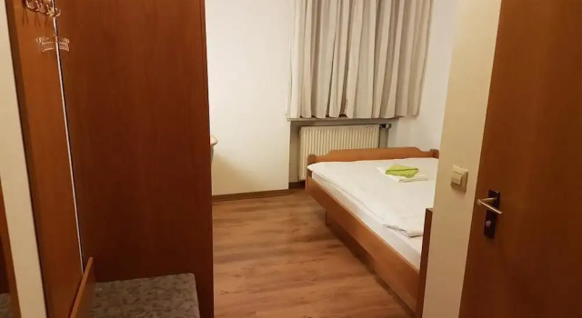 Hotel Lamm, Забронировать Гостевой дом Пфорцхайм Landkreis Karlsruhe