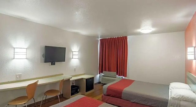 Номер Deluxe Motel 6-Oklahoma City, OK - South
