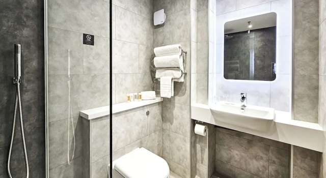 Двухместный номер Deluxe Cedar Court Bradford Hotel
