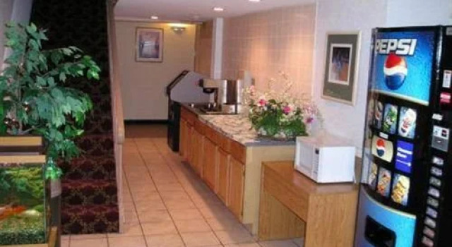Midway Inn, Varaa Hotelli Chicago 