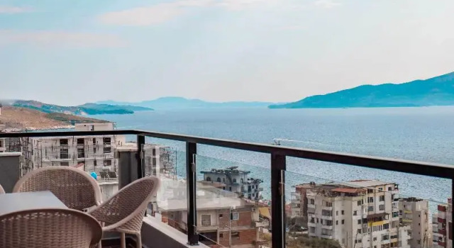 Люкс с балконом и с видом на море StarLight Apartments 2