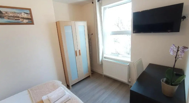 Апартаменты Mill View Apartment - Self contained one bed apartment