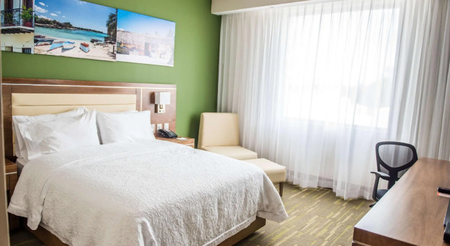 Двухместный номер Hampton By Hilton Santo Domingo Airport
