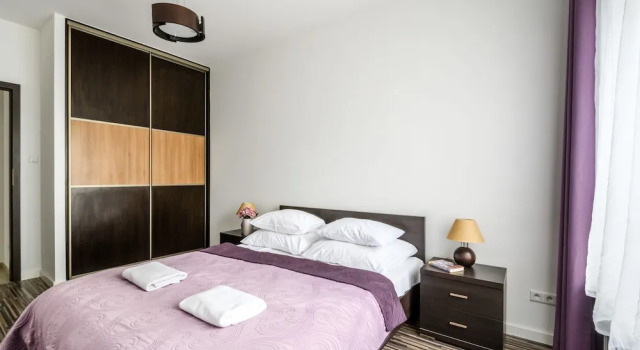 Apartament Centrum Giełdowa, Забронировать Апартаменты/квартира Воля 