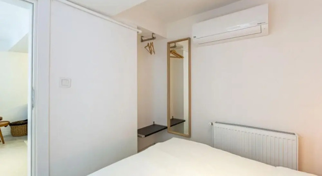Flat 5 Min to Taksim With Backyard in Cihangir