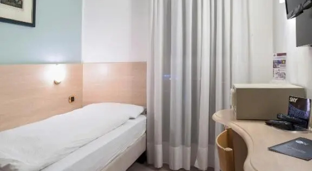 Одноместный номер Standard Hotel Rudy