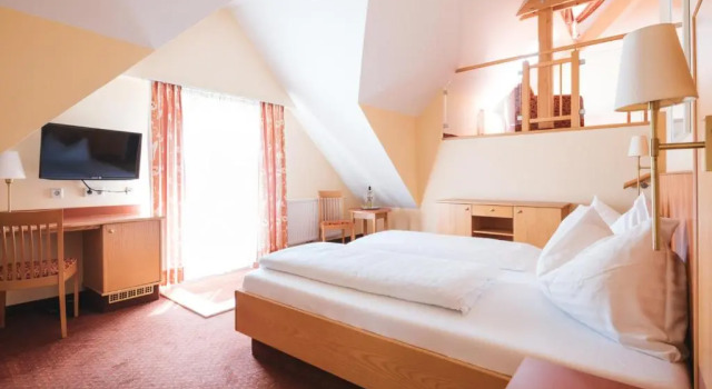 Полулюкс Landhotel Wratschko - Wirtshaus - Gamlitz - ehem Hotel am Marktplatz