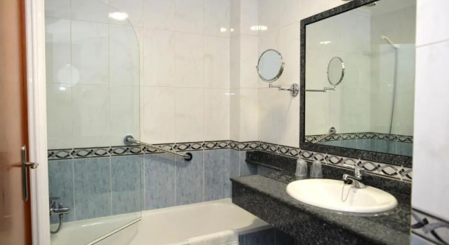 Номер Economy Hotel Portonovo