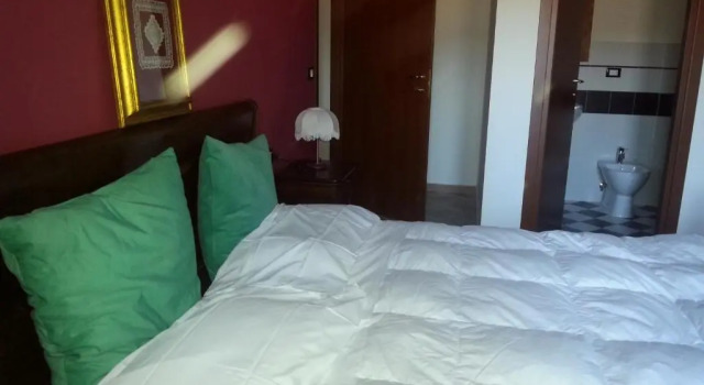 Il GIARDINACCIO Agriturismo, Réserver Chambre d'hôtes LʼAquila 