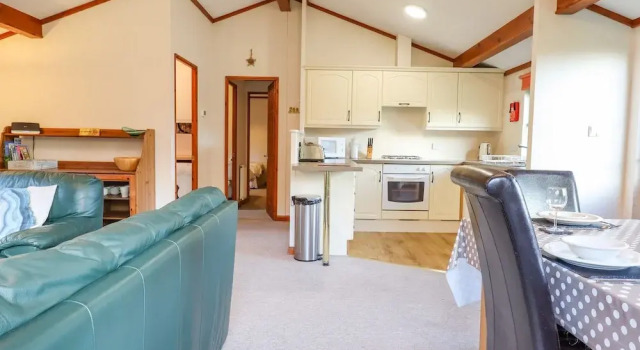 Dartmoor Retreat Lodge