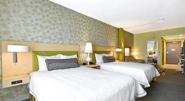 Четырёхместный люкс Home2 Suites By Hilton Rock Hill