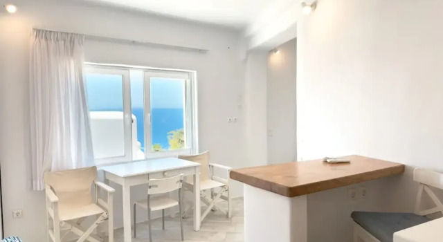 Апартаменты Comfort Eagles Nest Mykonos Suites & Apartments - Shared Pool & Jacuzzis