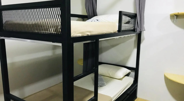 The Good Travelers Hostel - KL Airport, Забронировать Хостел Недорогие отели Сепанг, недорого