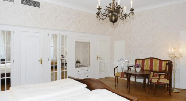 Полулюкс HELIOPARK Bad Hotel Zum Hirsch