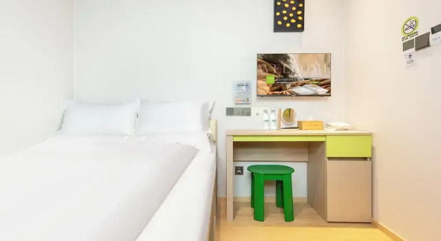 Двухместный номер Economy Lemon Hotel- New World Shopping Mall
