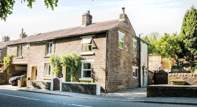 Rose Cottage, Varaa Lomakoti Mökit kohteessa Merseyside, Mökki