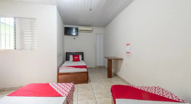 Трёхместный номер Standard OYO Hotel Dom Pedro, São Paulo