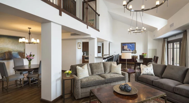 Номер Standard Дуплекс с 4 комнатами Madeline Hotel & Residences, Auberge Collection