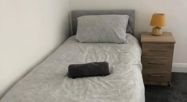 2 Bed House Near Anfield Stadium, Book Feriehus Villaer i Anfield, Villa