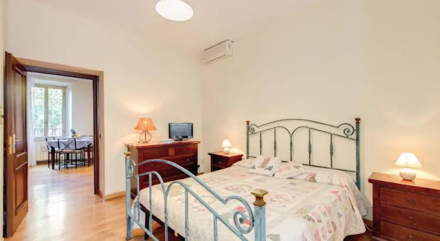 Garbatella House, Book Hotel Ostiense Rome