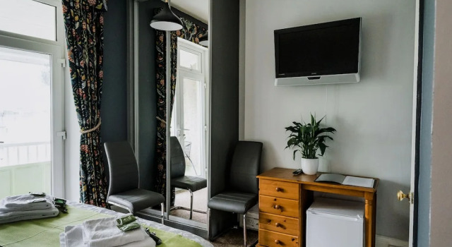 Avalon Guest House, Забронировать Гостевой дом Отели Англии с завтраком, Завтраки