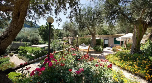 Amore Rentals - Villa Bianca, Забронировать Вилла Отели Сорренто 4 звезды, рядом с Piazza Sant'Antonino, 4*