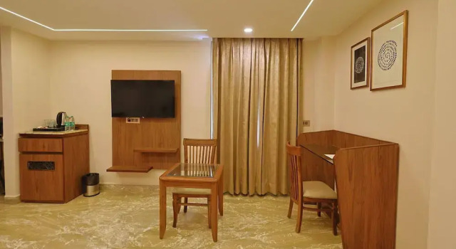FlxHo Horizon ONE - Luxury Hotel & Residences Golf Course Road, 2 Min from 42-43 Metro Station, Boek Hotel Goedkope hotels in Haryana