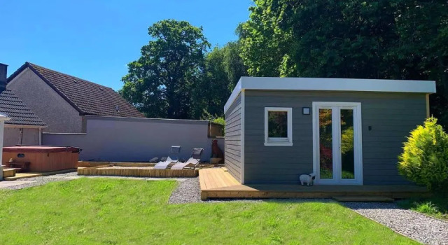 Коттедж c 1 комнатой Highland HotTub Retreat, on NC500