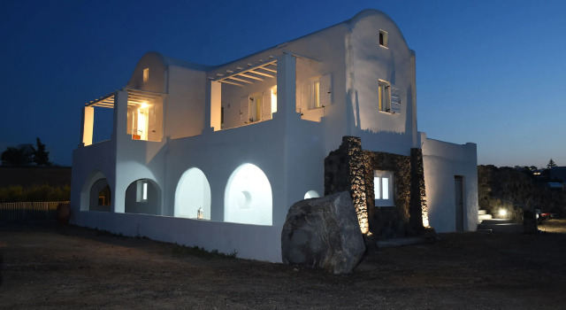 Sakas Residences